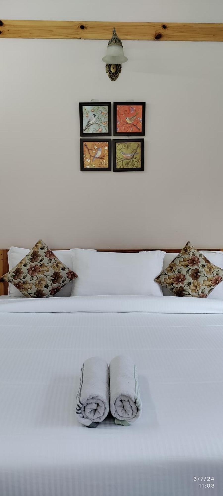 Tirthan Grand Riverside Banjar Экстерьер фото